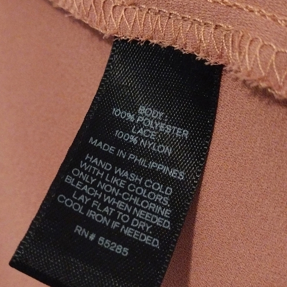 Express - Handkerchief Bell Sleeve Lace Blouse - Picture 15 of 16